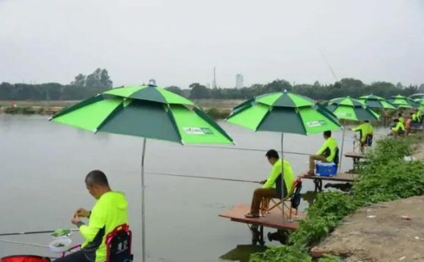 男人偷偷翻身的暴利小生意,利润高达500倍,一年买车买房!